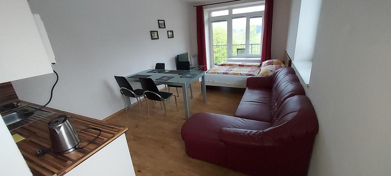 Aparthotel Rezidence Club Canada Lipno 25 Lipno nad Vltavou Exteriér fotografie