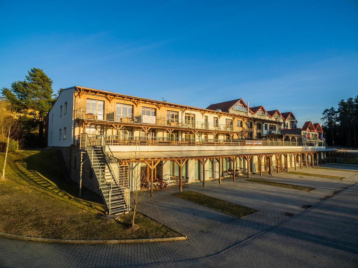 Aparthotel Rezidence Club Canada Lipno 25 Lipno nad Vltavou Exteriér fotografie